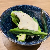 菜月 Tabenasse - オクラのアイオリソースがけ