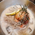 炭火焼肉 にく式 - 