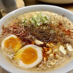 甲州屋別邸 - 辣油と卵の色合いが良き