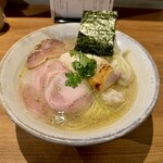ジャパニーズ ラーメン 五感 - 