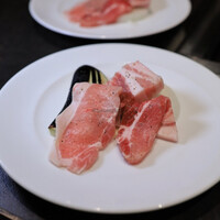 和牛とワイン 焼肉きゅうこん - 
