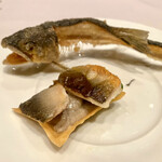 アルカナイズ - 鮎のタルト 骨煎餅