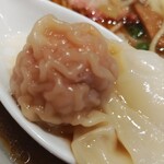 支那ソバ 小むろ - ワンタン