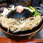 炭焼き成吉思汗 やまか - 焼き台