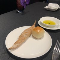 ラ ターブル ドゥ ジョエル・ロブション - パン(もう一種類もらえた)