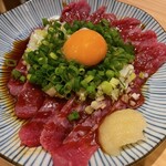 赤身肉と塩ホルモン べんてん - 