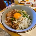 くれたけイン - 料理写真:じゃこ飯