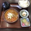 もつ煮屋 日の出食堂