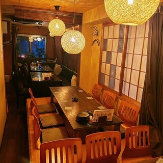 2階半貸切は19名様〜24名様で半貸切が可能です。