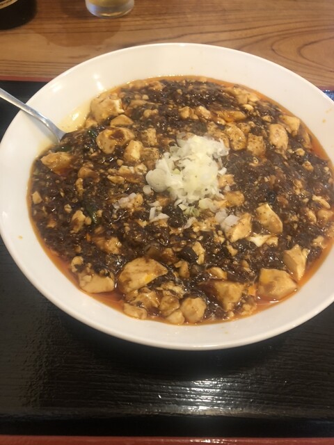 山根屋 - 美田園（食堂）の写真