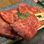 炭火焼肉・にくなべ屋 神戸びいどろ - 