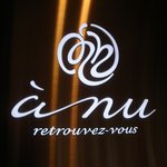 ア・ニュ ルトゥルヴェ・ヴー - ロゴマークがお洒落です。