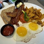 NoHu Rooftop Bar & Restaurant - 