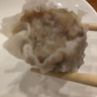 神楽坂 龍公亭 - ピンボケ貝柱入りシューマイ