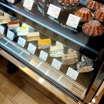 洋菓子舗 茂右衛門 - 