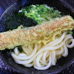 こがね製麺所 - かけ290円＋ちくわ天130円