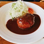 とわいらいと - 【2023年11月】ハンバーグ＠1,100円、提供時。