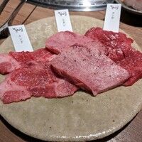 焼肉 The INNOCENT CARVERY 新丸ビル店 - 