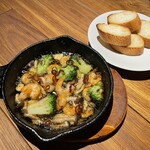 大衆バル 鶏ットリア - 