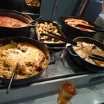 Lufthansa Senator Lounge - 煮込み料理など