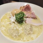 麺道 金獅子 - 特上鶏そば（塩）