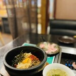 야키니쿠 라쿠엔 시오지리점