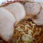 三日月軒 - チャーシューは切り立ては美味い！