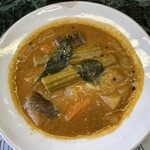 砂の岬 - 追加サンバル(野菜)ハーフサイズ600円。スーパーフードのモリンガ入り。