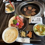 焼肉 平城苑 草加松原店 - 近畿銘柄和牛上三種御前4750円
