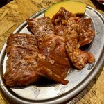 焼肉ホルモン まつとよ苑 - 