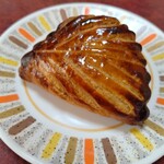 アングランパ - ショーソン オ ポム　450円（税別）