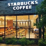 スターバックスコーヒー - 店内の様子……尊敬する埼玉の大先生からの電話に出て9/29の予定を決めました……お墓参り