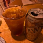 居酒屋 ヨーテル - ここは敢えてルートビア割。独特のクセも「また良い。