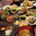 Yakitori & Tapas トリウオ 本店 - 