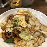 中華麺・飯 太楼 - 回鍋肉1,210円　エビス中瓶710円
