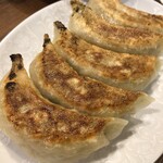 中華麺・飯 太楼 - 餃子5個　460円
