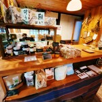 Ryokuyuu Shokudo & SPACE - 店内氛围