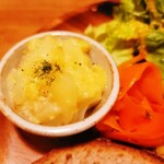 Ryokuyuu Shokudo & SPACE - 早餐拼盘（1,600日元）