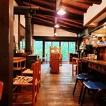 Ryokuyuu Shokudo & SPACE - 店内氛围