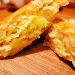 Ryokuyuu Shokudo & SPACE - 热压三明治（1200日元）