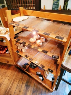 Ryokuyuu Shokudo & SPACE - Interior Atmosphere