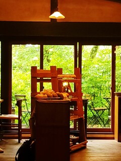 Ryokuyuu Shokudo & SPACE - Interior Atmosphere