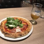 オステリア・ハミング・バード - 