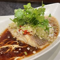 豊栄 - 海鮮料理(真鯛の蒸籠蒸し)