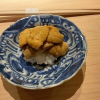 佐野鮨 - 赤ウニ(　ﾟдﾟ)ｳﾝﾒｴ‼︎