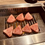 焼肉 ジャンボ - 