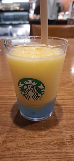 Ｓｔａｒｂｕｃｋｓ Ｃｏｆｆｅｅ Shinjuku Minamiguchi Ten