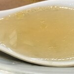 ラー麺専門店 こしがや - 爽やかながらコクのあるスープ