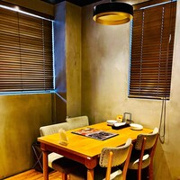 Seafood bar Ermitage 横浜鶴屋町店 - 20240915内観①