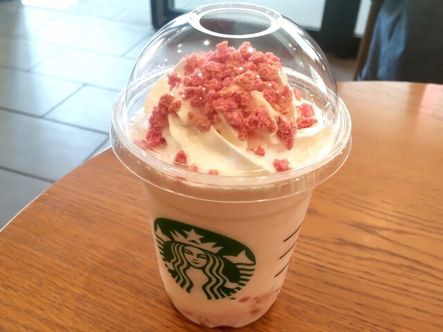 スターバックスコーヒー 神戸ハーバーランドumie店 （STARBUCKS